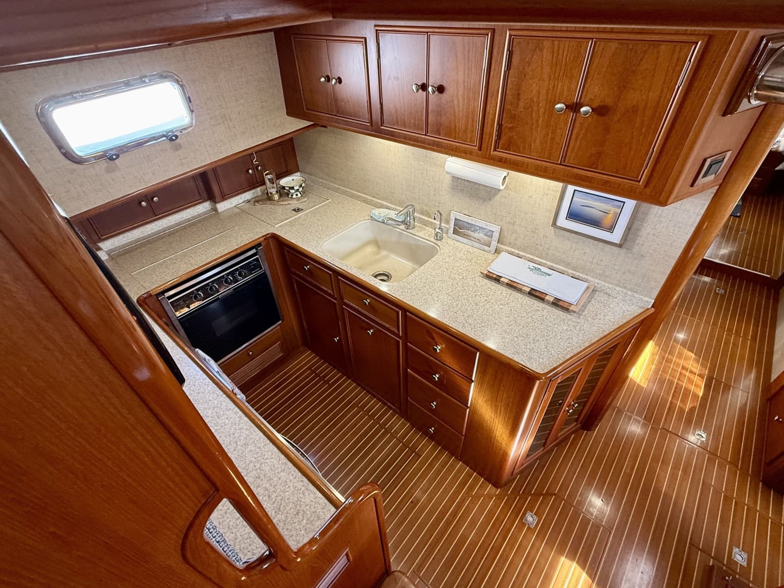2003 Grand Banks 49 Eastbay HX - Photo 51