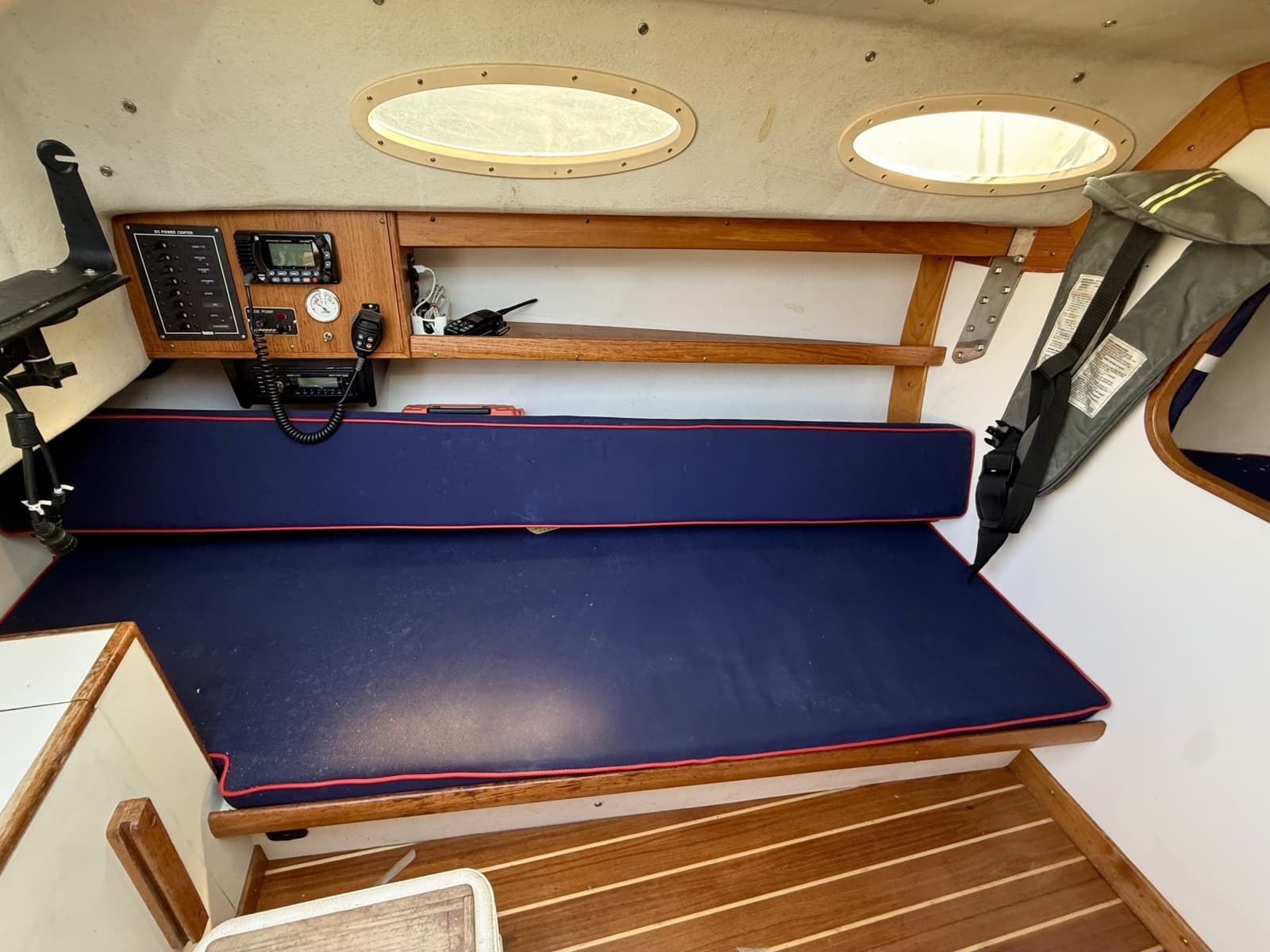 2003 Alerion Express 28 - Photo 22