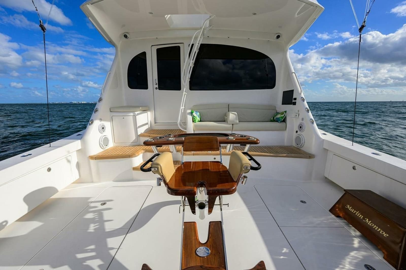 2013 Viking Enclosed Bridge SF 2013 - Photo 26