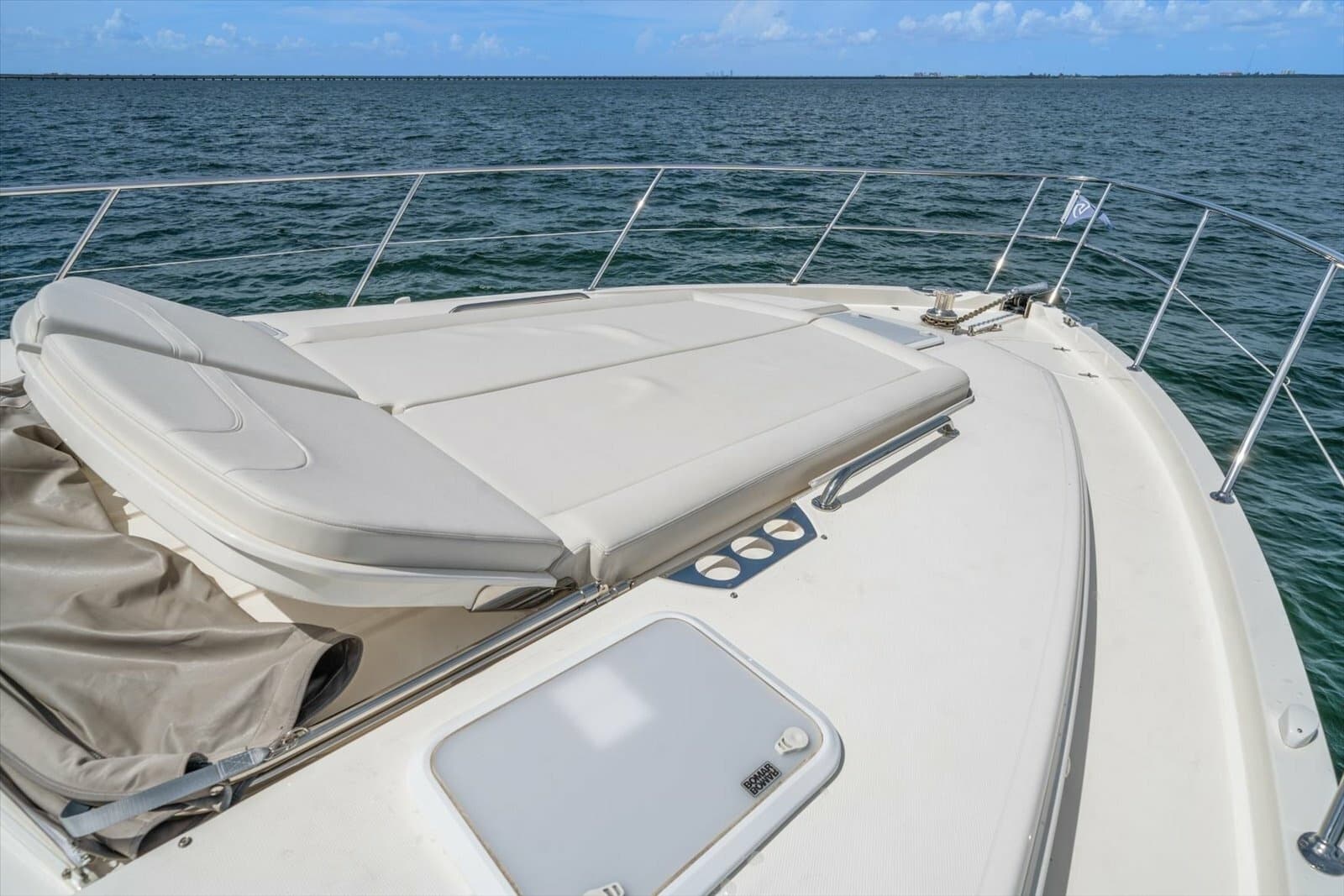 2023 Riviera 5400 Sport Yacht - Photo 46