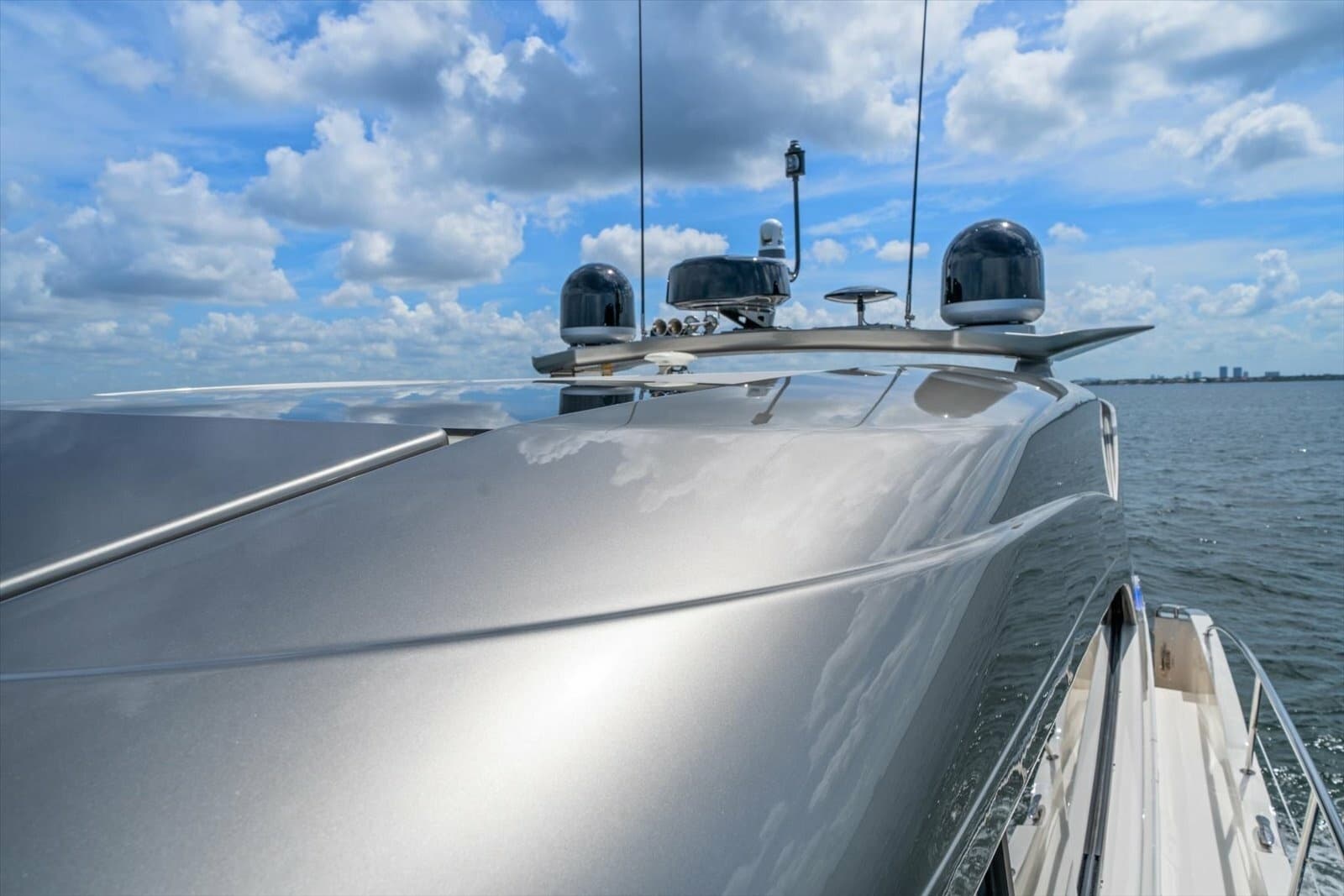 2023 Riviera 5400 Sport Yacht - Photo 48