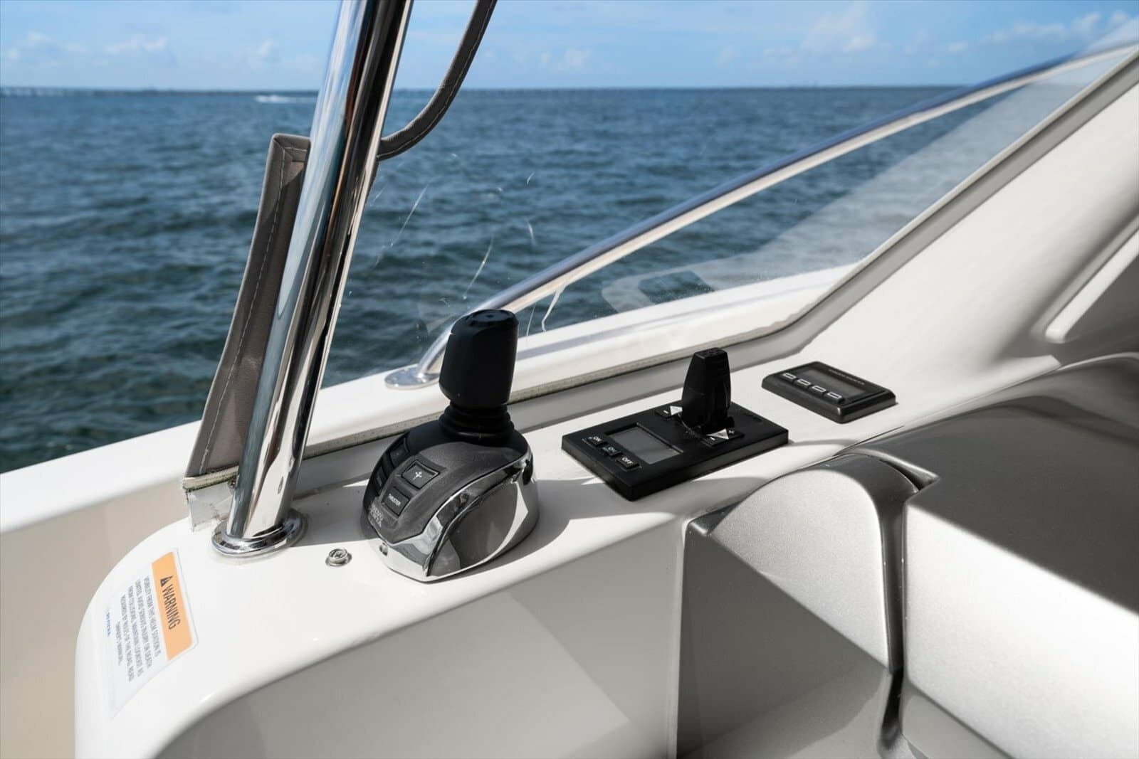 2023 Riviera 5400 Sport Yacht - Photo 15