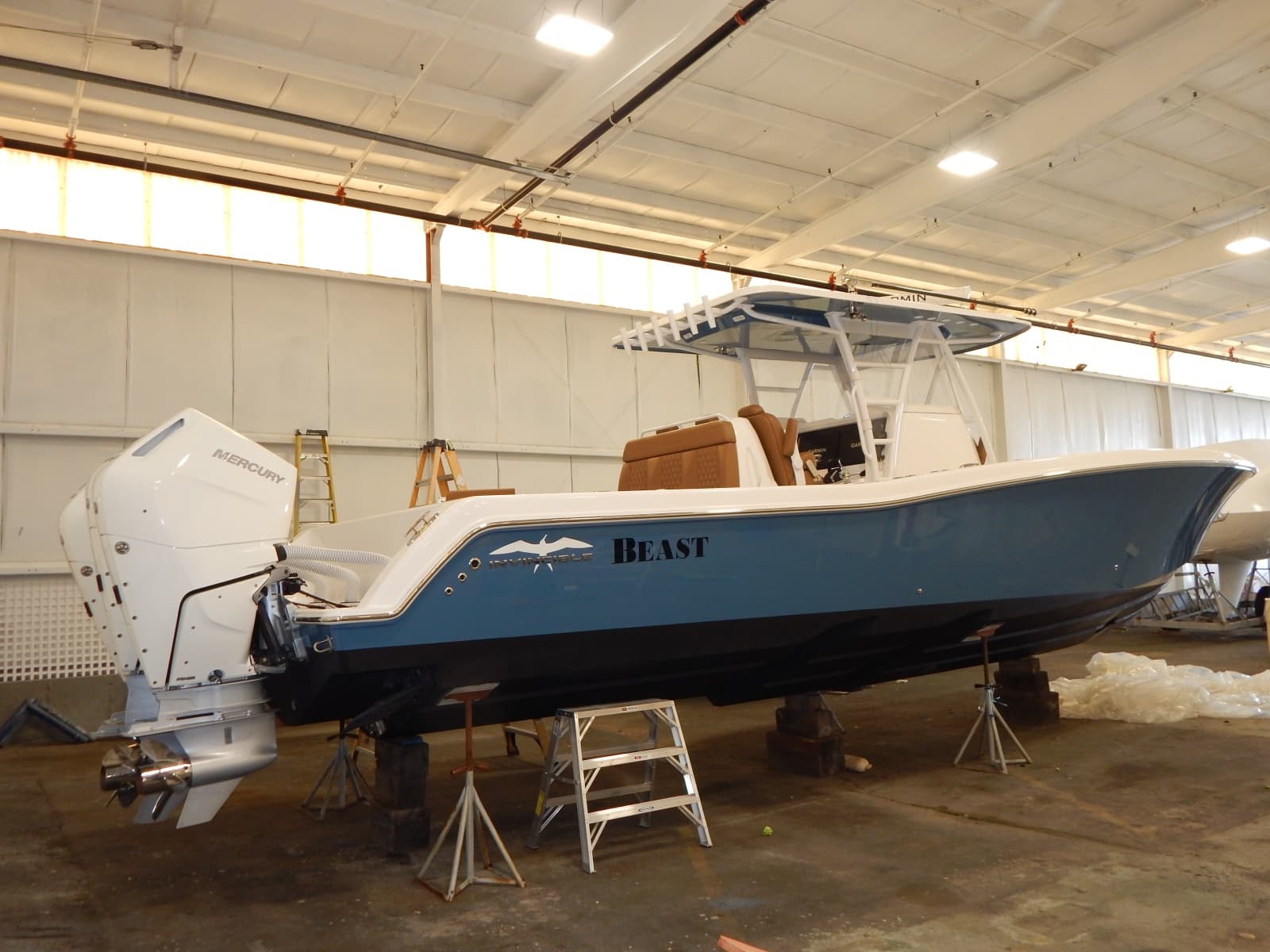 2024 Invincible 39 Open Fisherman - Photo 2
