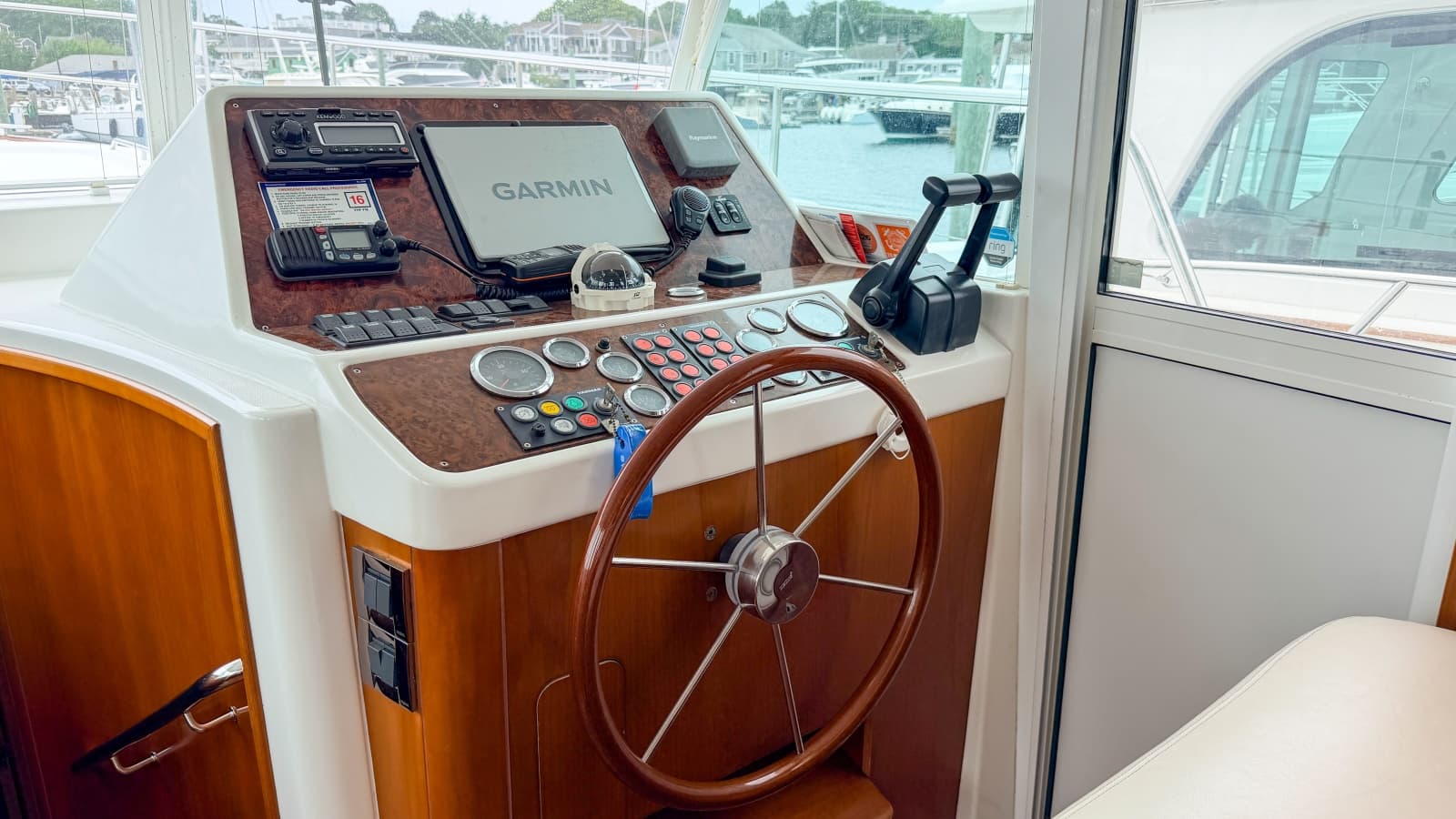 2006 Beneteau SWIFT TRAWLER 42 - Photo 12