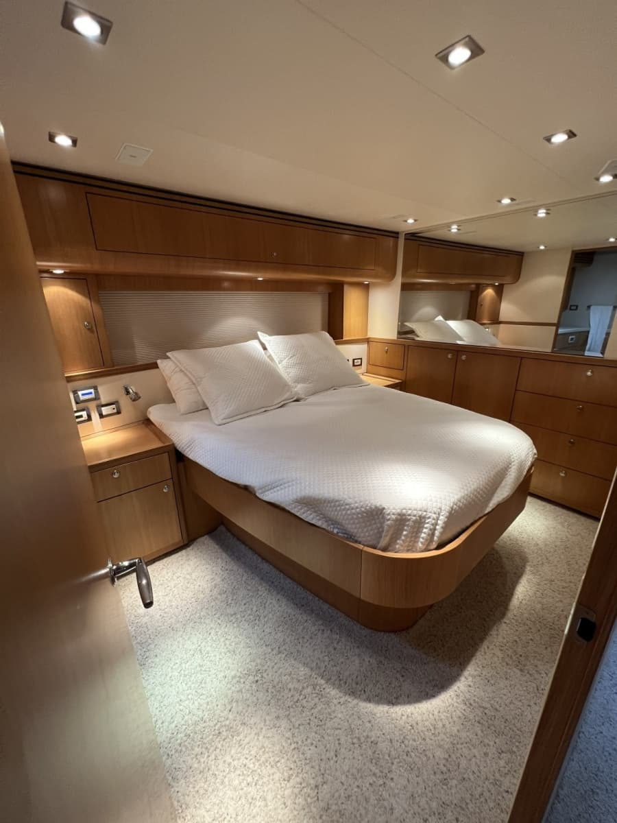 2010 Bertram 540 - Photo 33