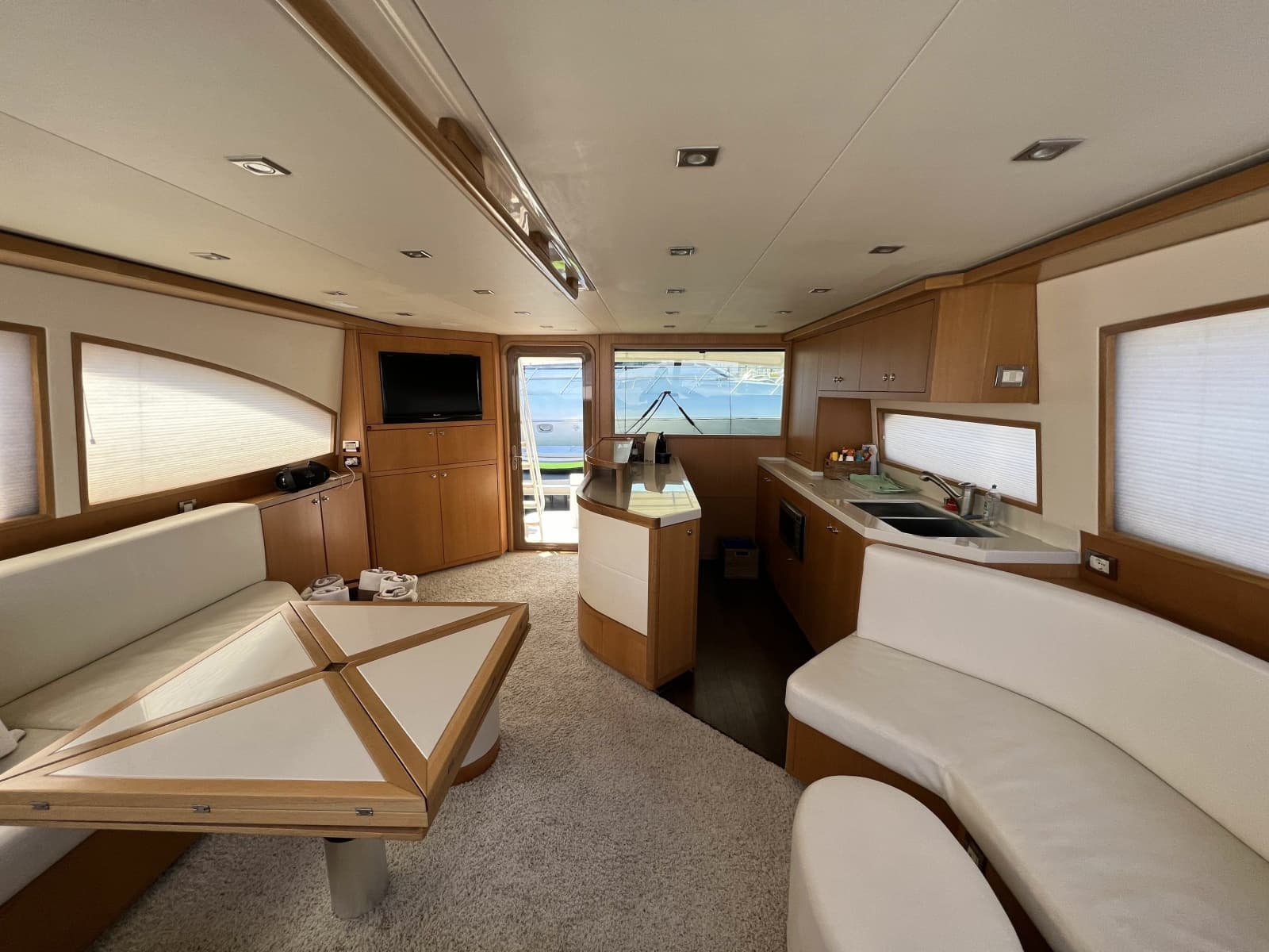 2010 Bertram 540 - Photo 27