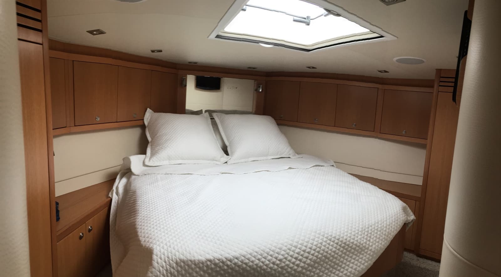 2010 Bertram 540 - Photo 38