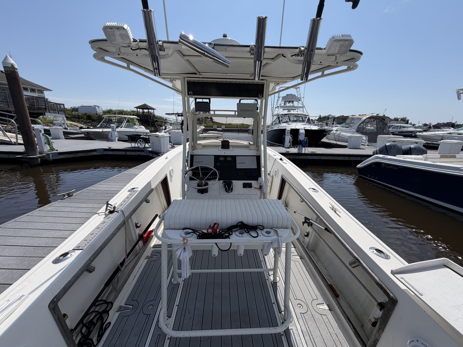 1990 Mako 261 Center Console - Photo 9
