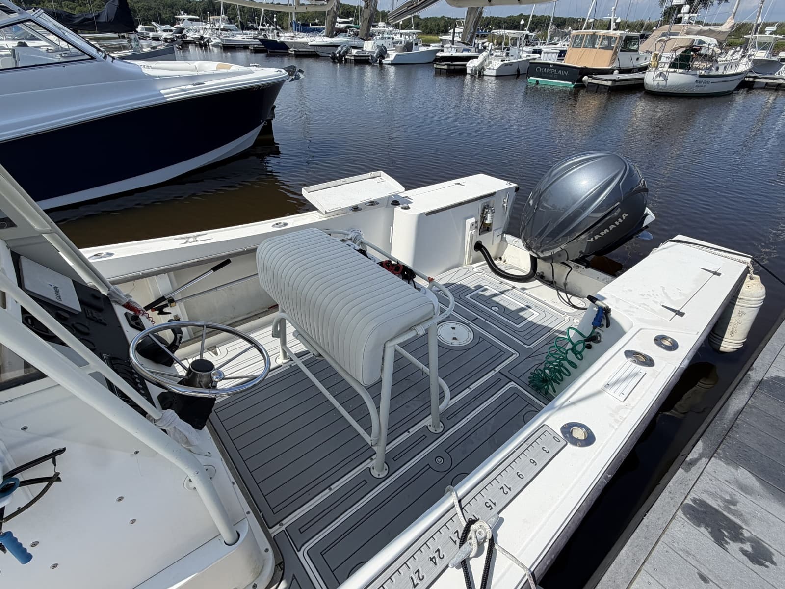 1990 Mako 261 Center Console - Photo 5
