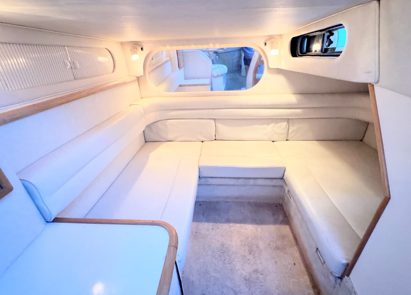 1997 Sea Ray 330 Sundancer - Photo 17