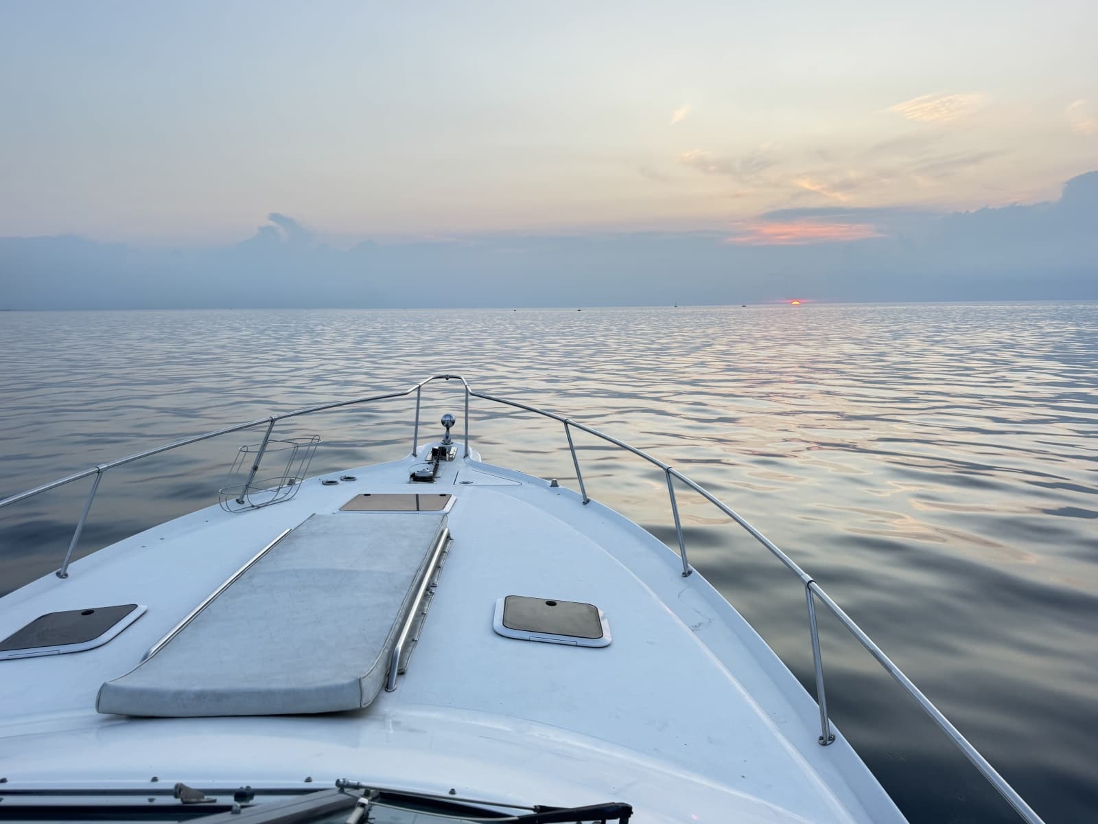 1997 Sea Ray 330 Sundancer - Photo 28