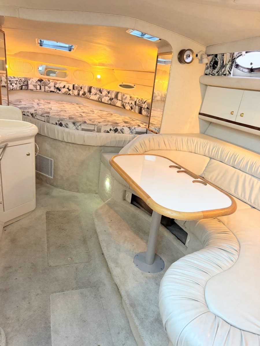 1997 Sea Ray 330 Sundancer - Photo 14