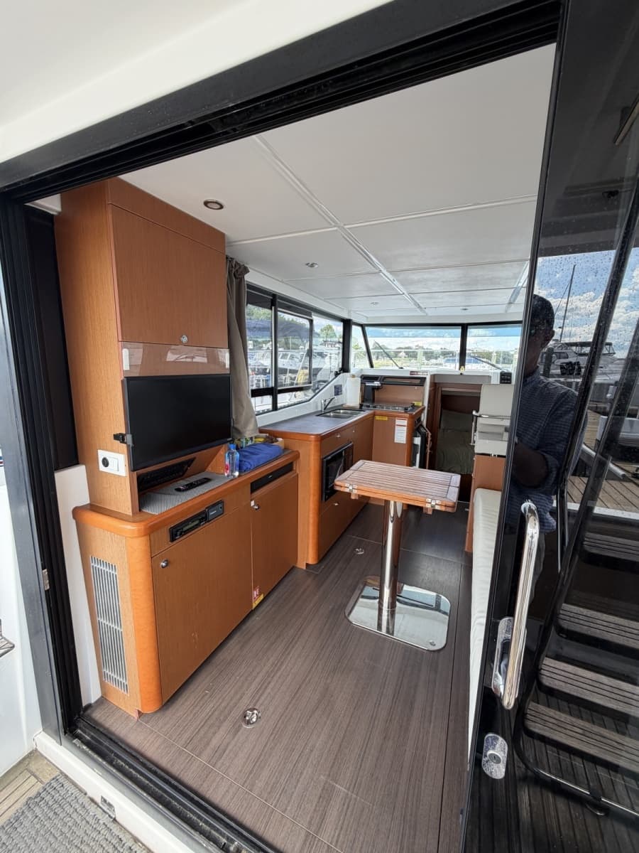 2017 Beneteau SWIFT TRAWLER 30 - Photo 20