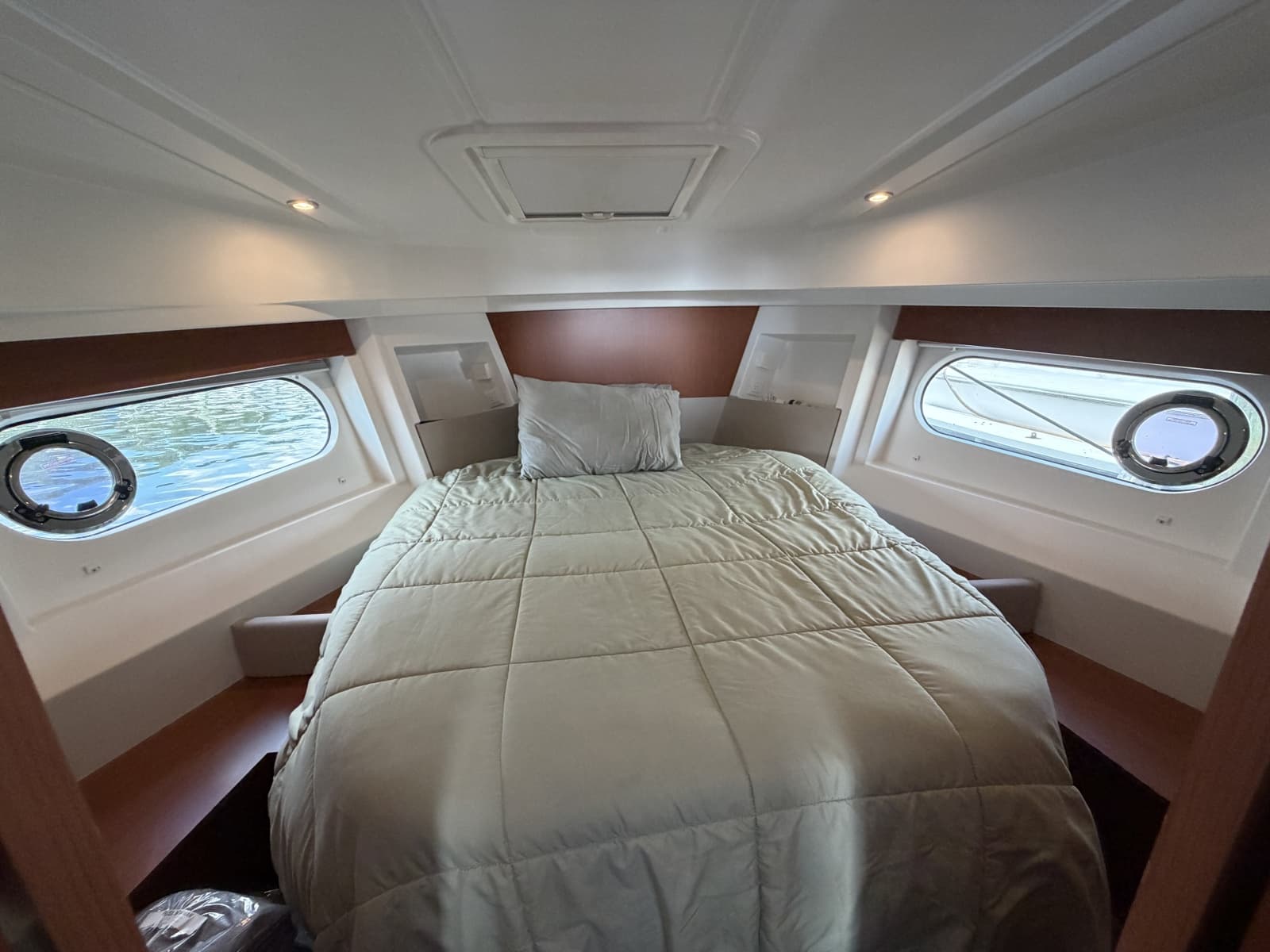 2017 Beneteau SWIFT TRAWLER 30 - Photo 21