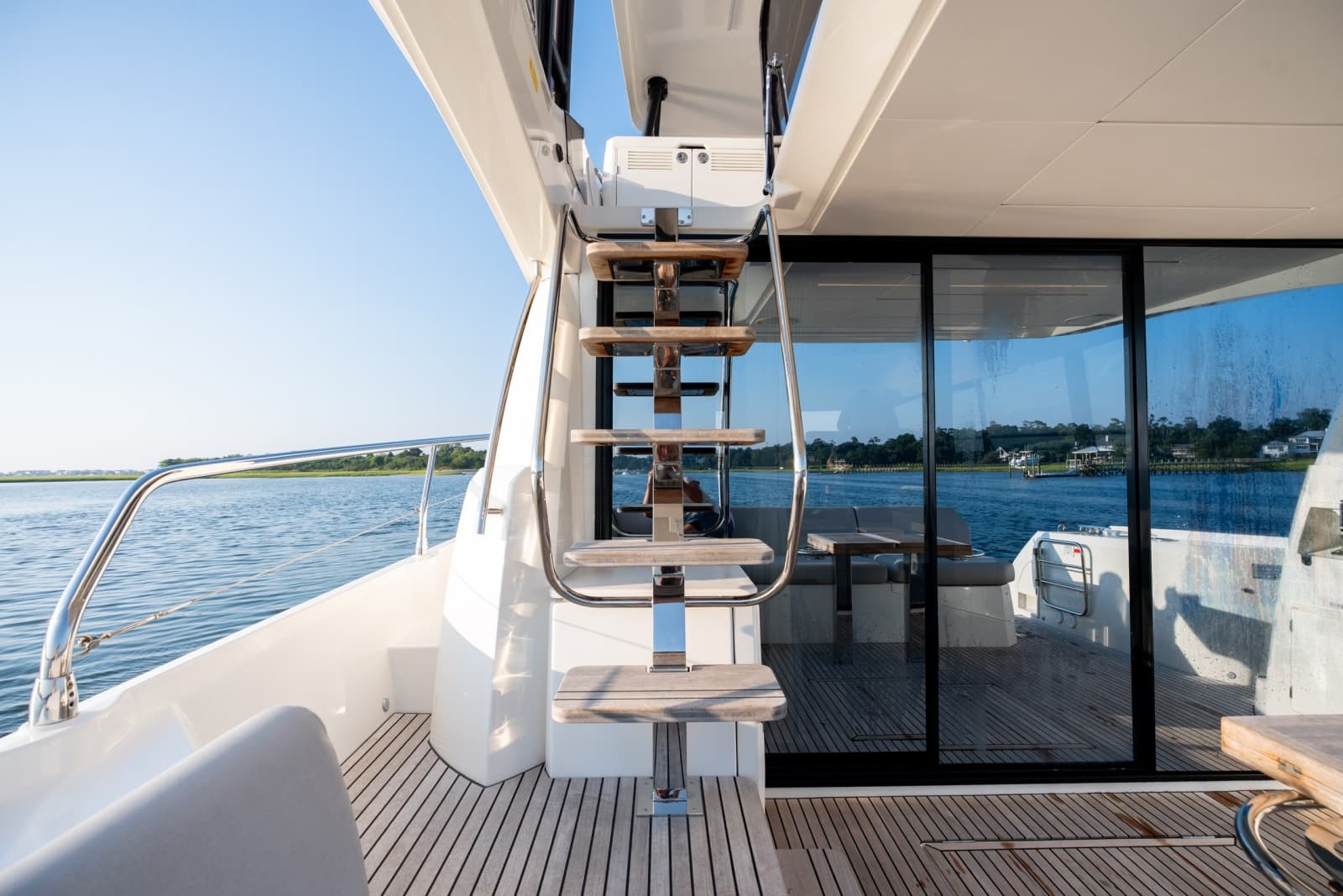 2024 Prestige 520 - Photo 51