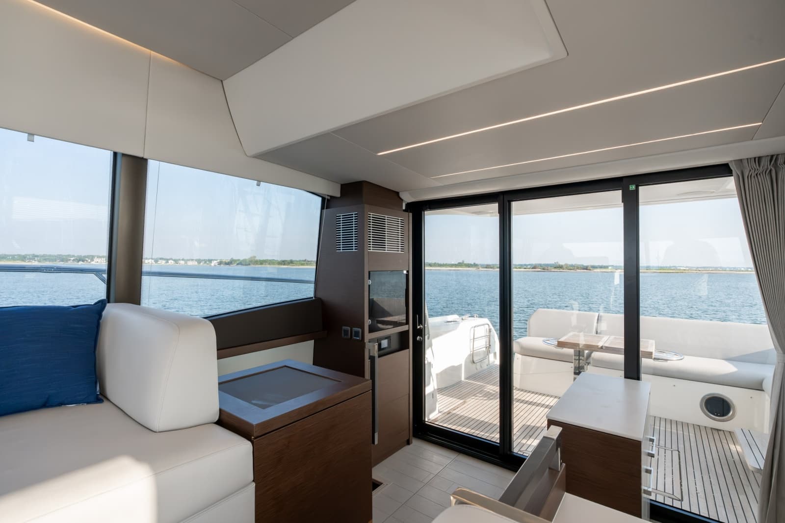 2024 Prestige 520 - Photo 20