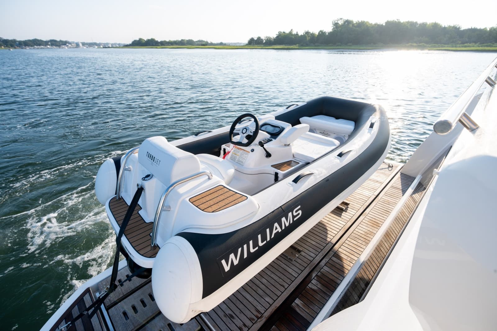 2024 Prestige 520 - Photo 11