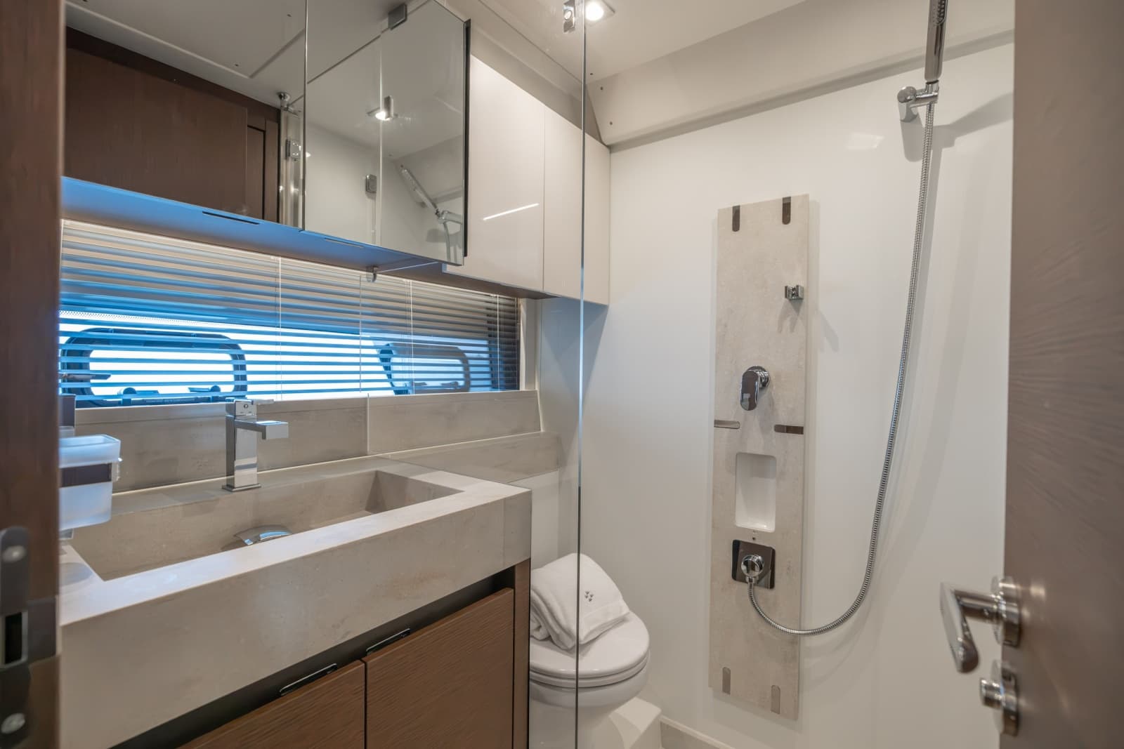 2024 Prestige 520 - Photo 50