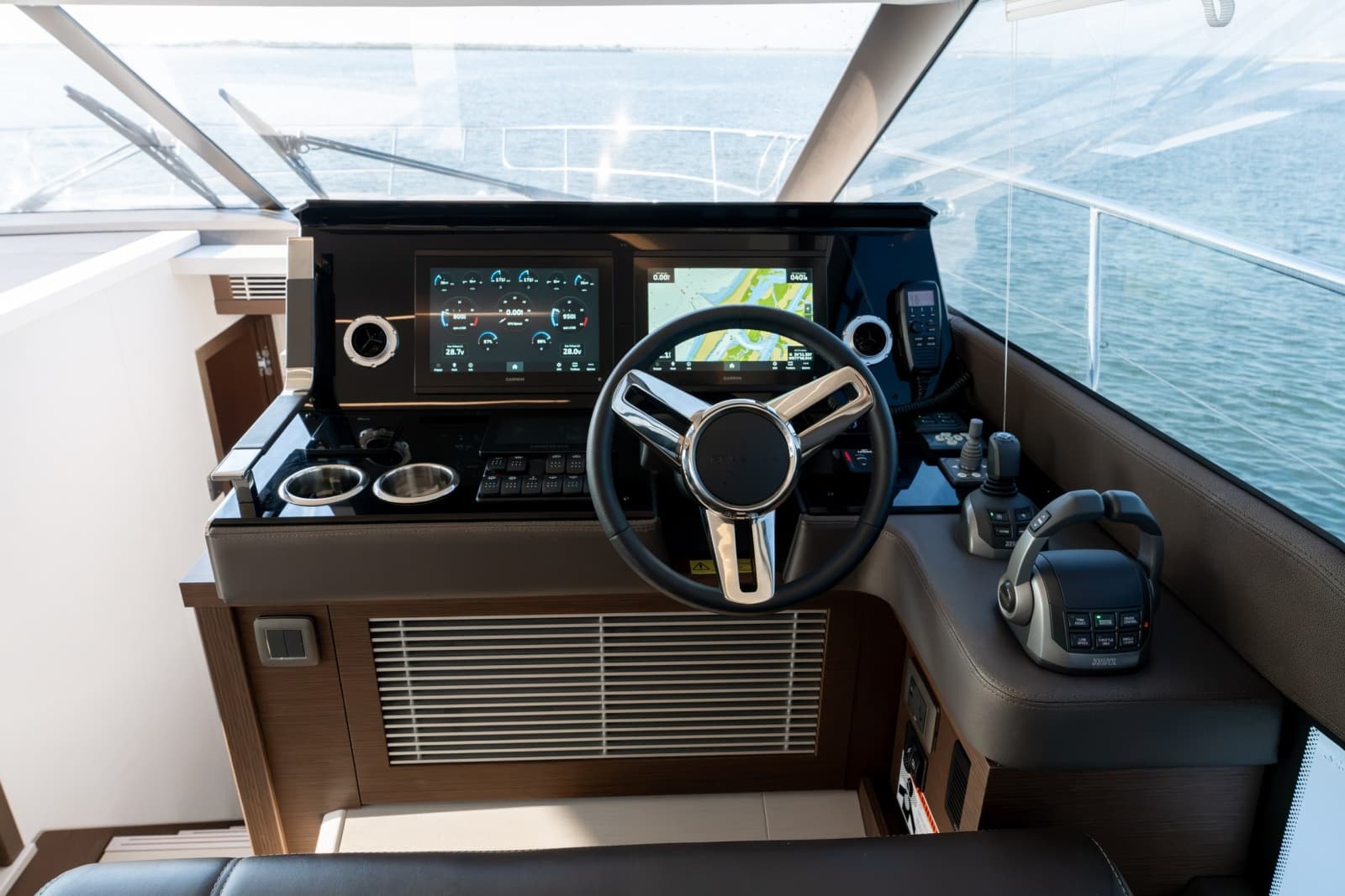 2024 Prestige 520 - Photo 29