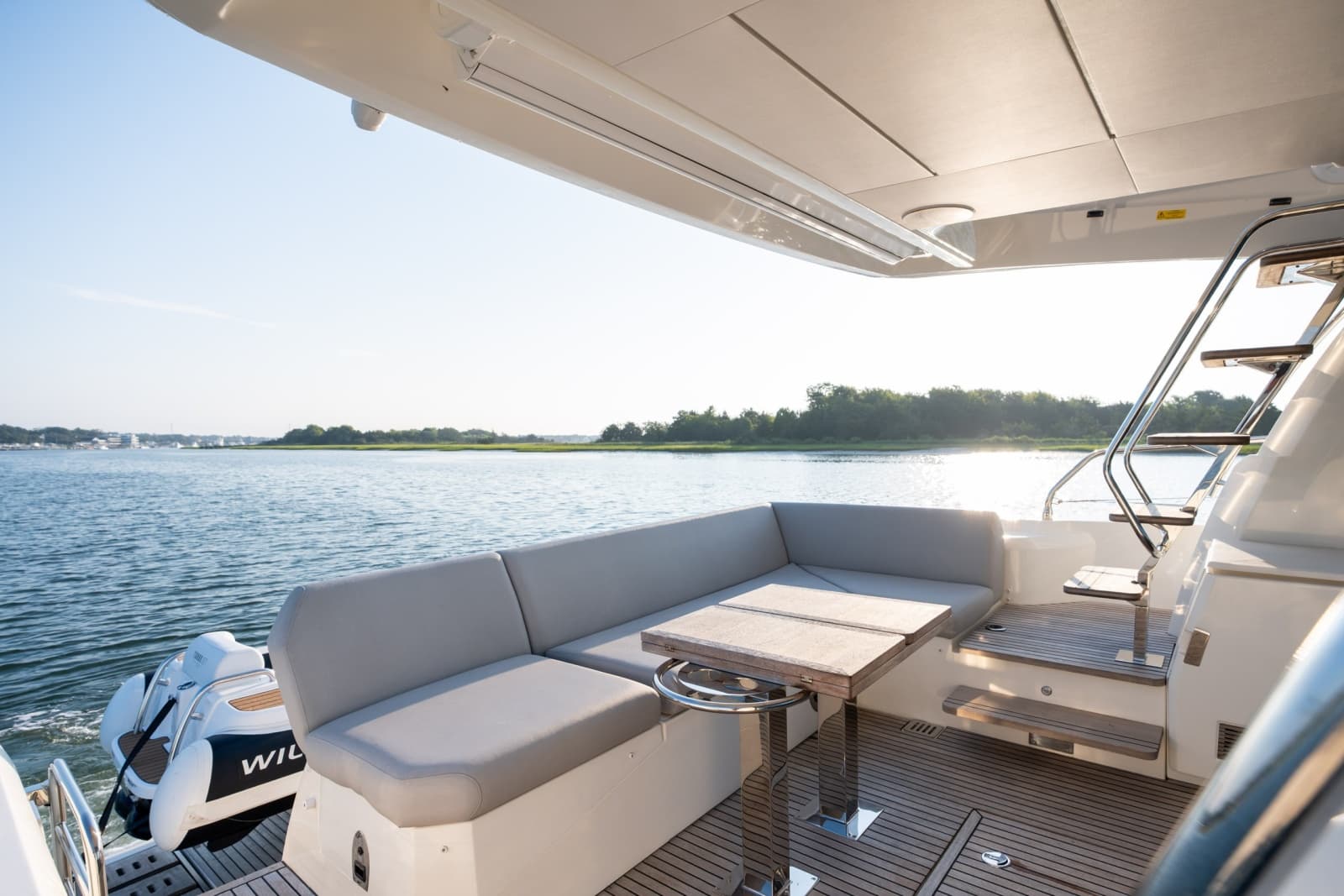 2024 Prestige 520 - Photo 13