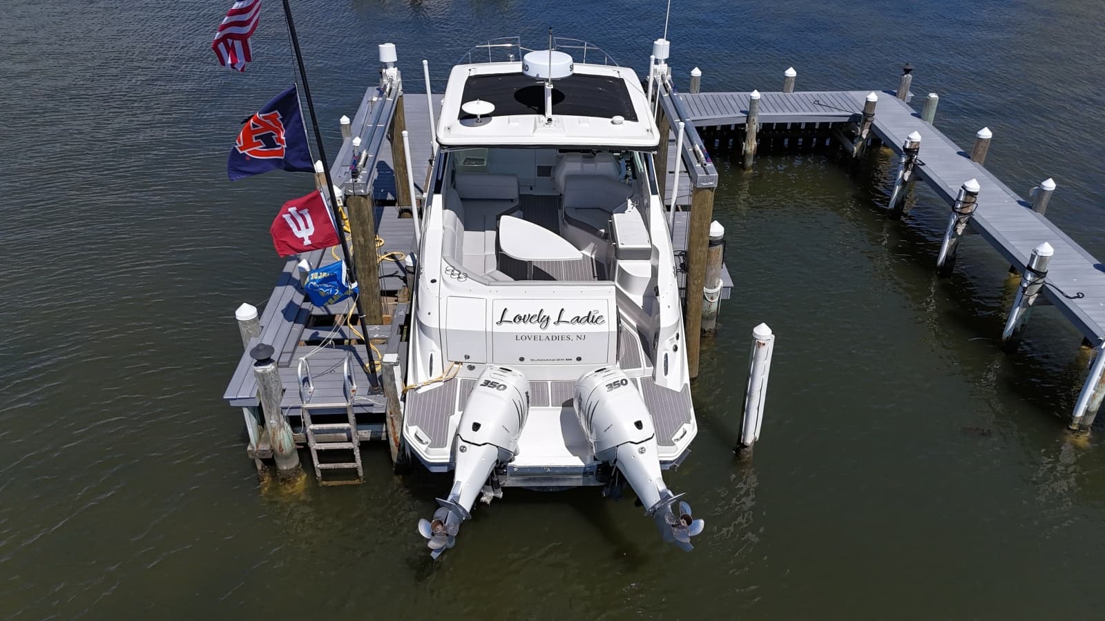 2023 Sea Ray 320 Sundancer - Photo 7