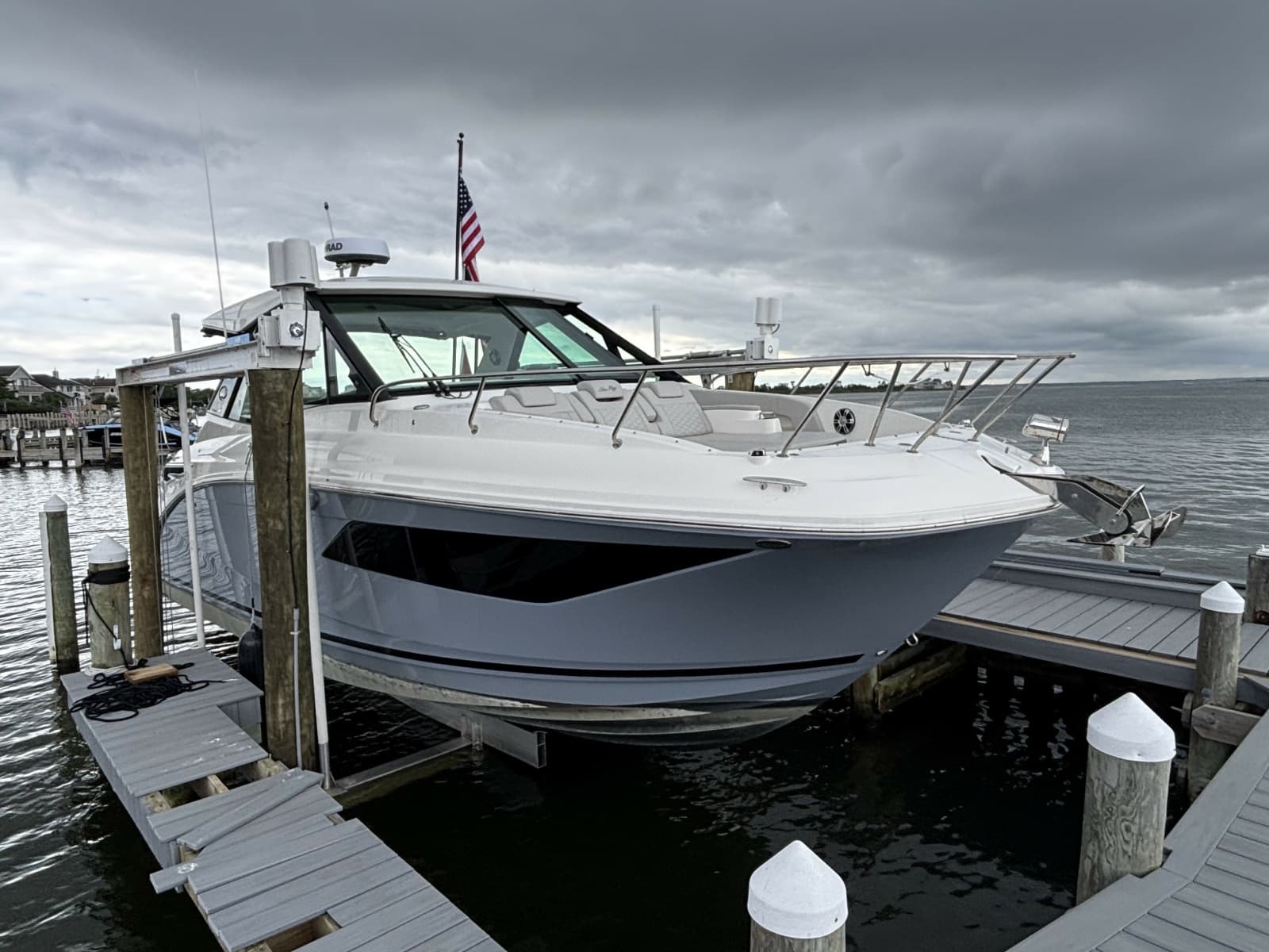 2023 Sea Ray 320 Sundancer - Photo 1