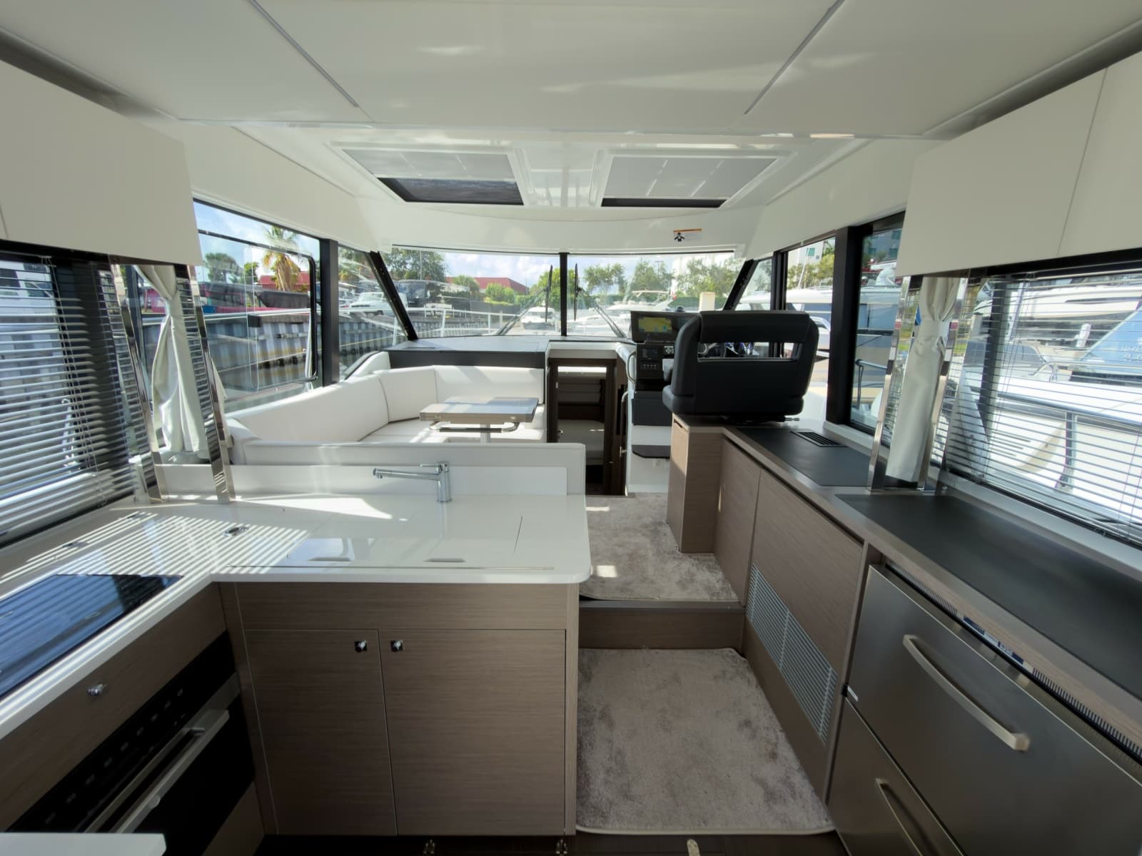 2026 Jeanneau NC 1295 Coupe - Photo 4