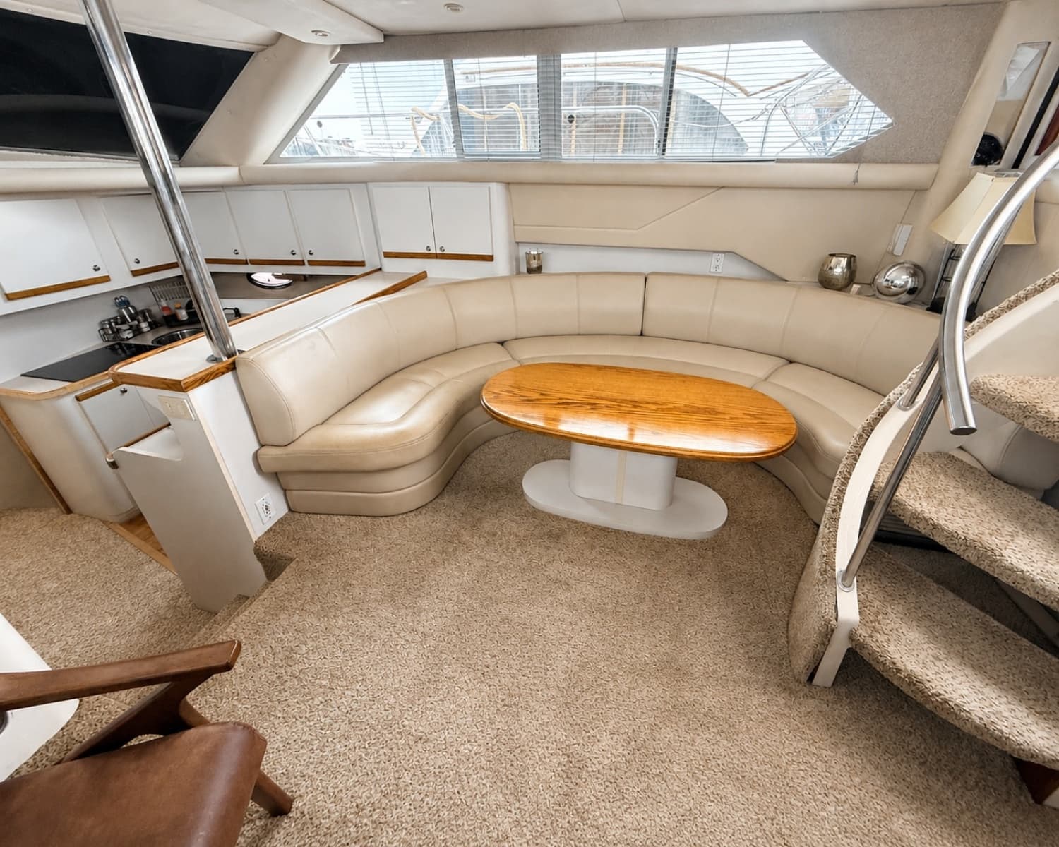 1997 Cruisers Yachts 3950 - Photo 9