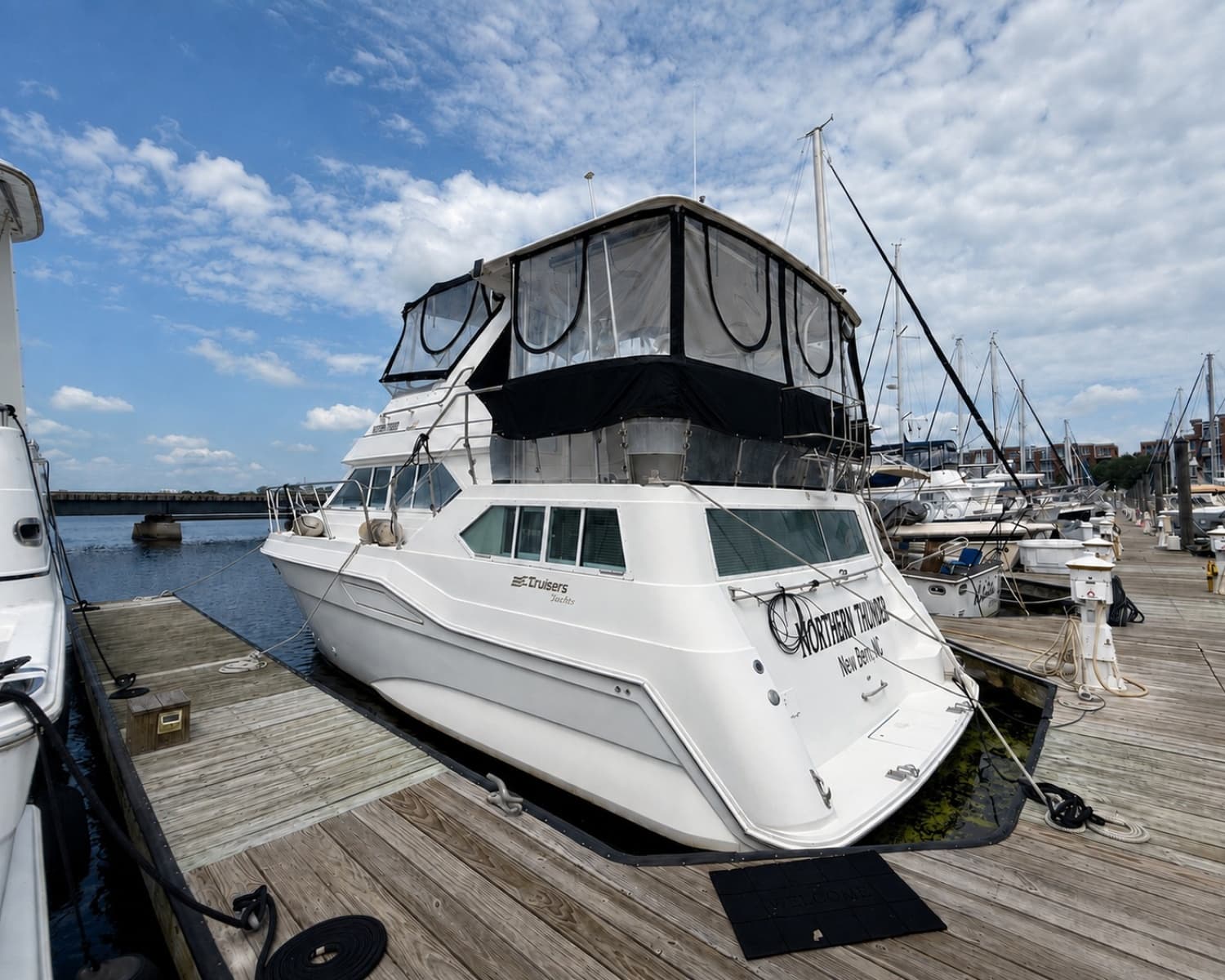 1997 Cruisers Yachts 3950 - Photo 5