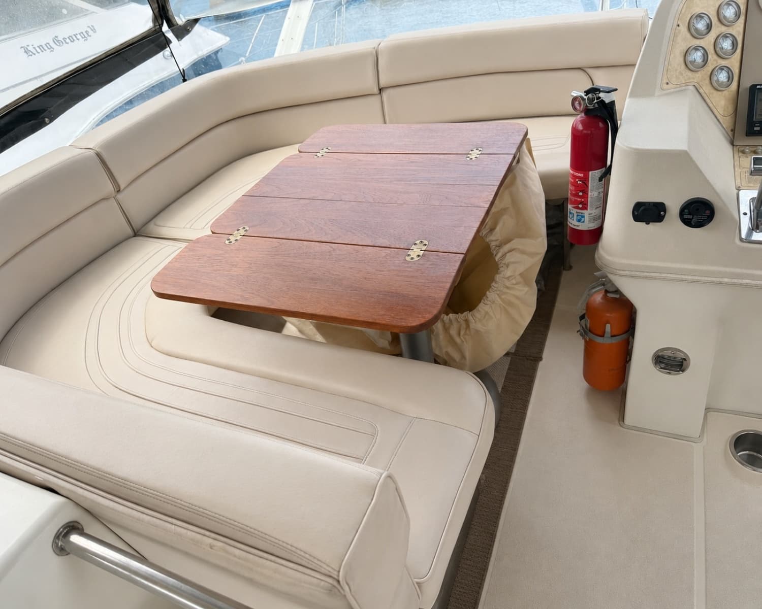1997 Cruisers Yachts 3950 - Photo 7