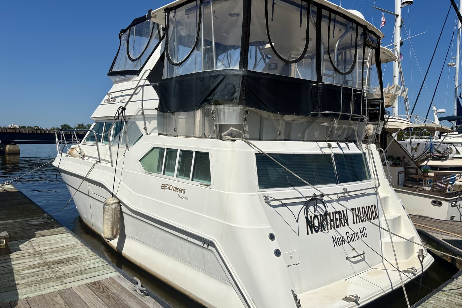 1997 Cruisers Yachts 3950 - Photo 5
