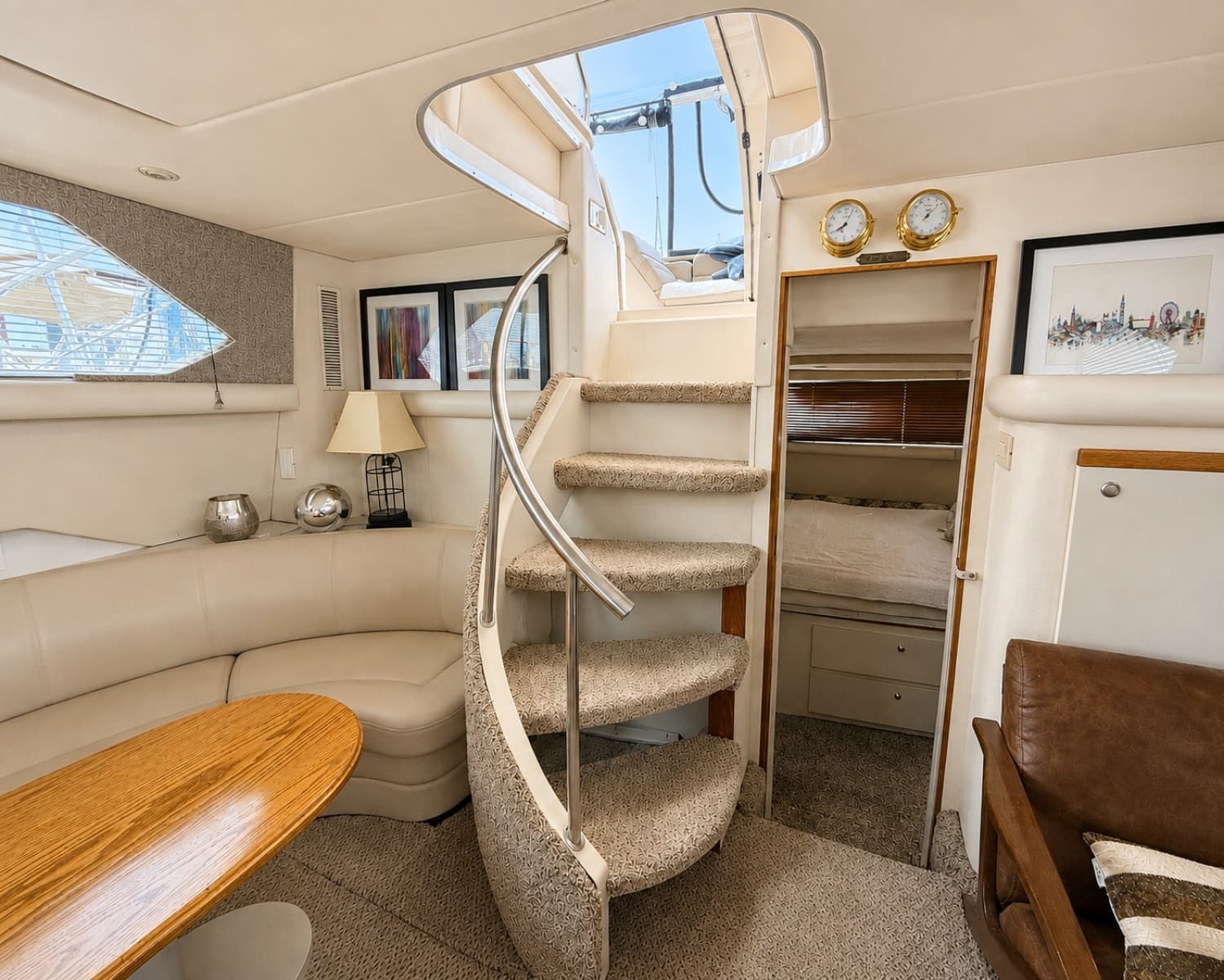 1997 Cruisers Yachts 3950 - Photo 13