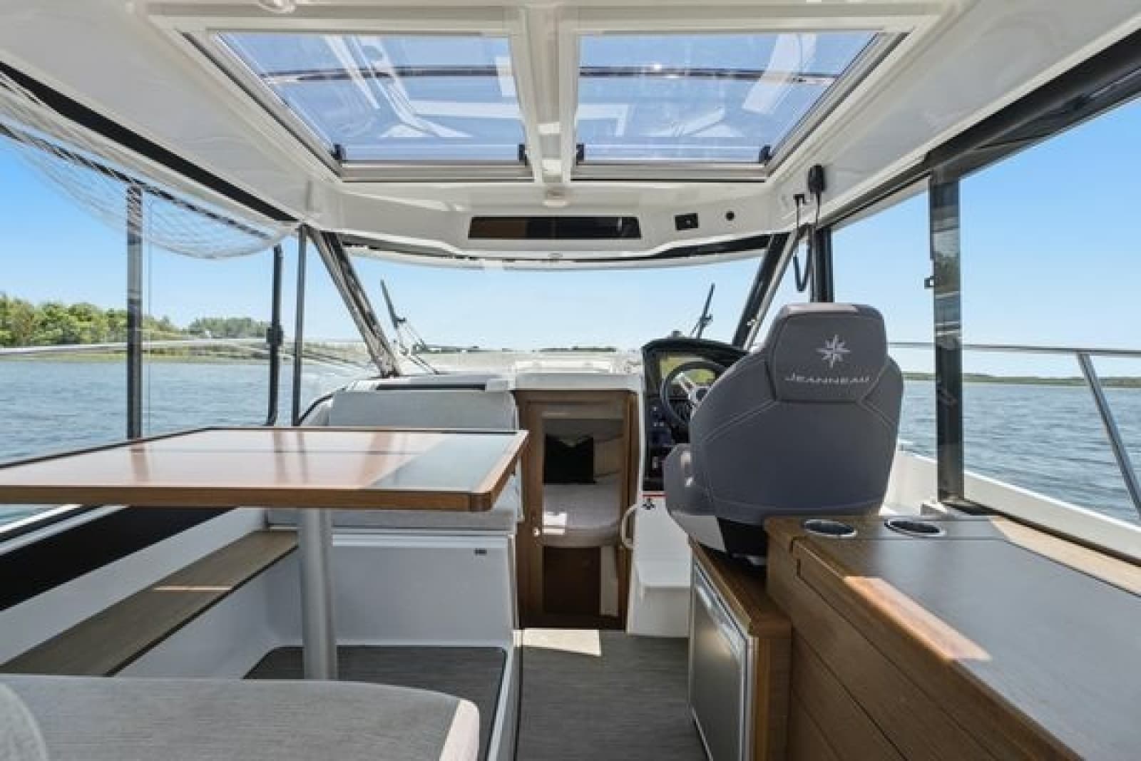 2021 Jeanneau NC 895 - Photo 10
