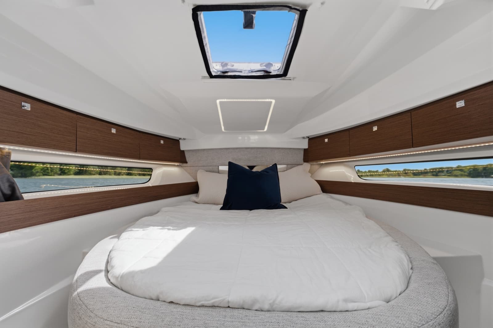 2021 Jeanneau NC 895 - Photo 17