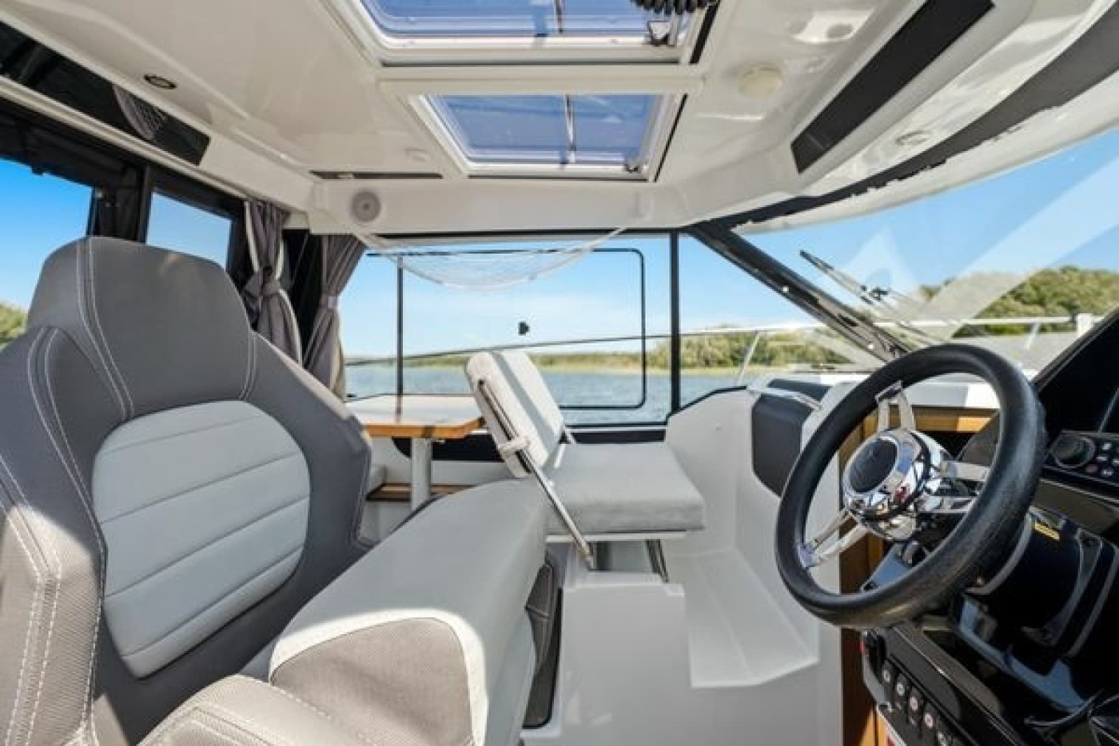 2021 Jeanneau NC 895 - Photo 13