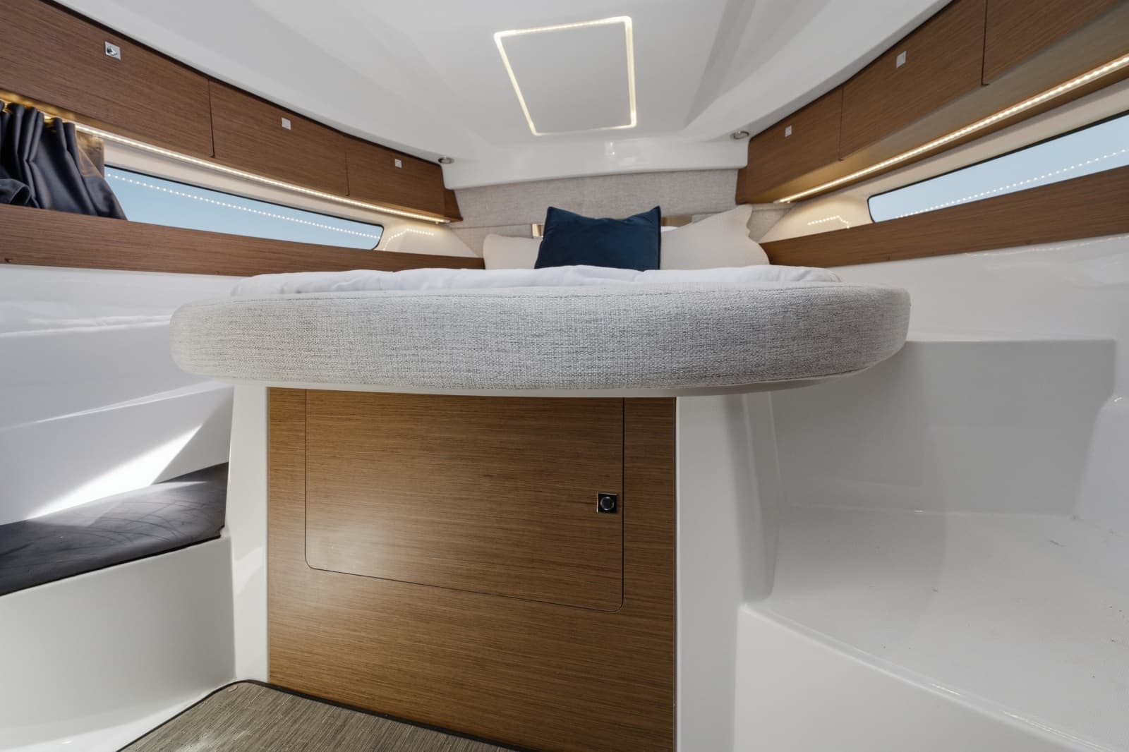 2021 Jeanneau NC 895 - Photo 18