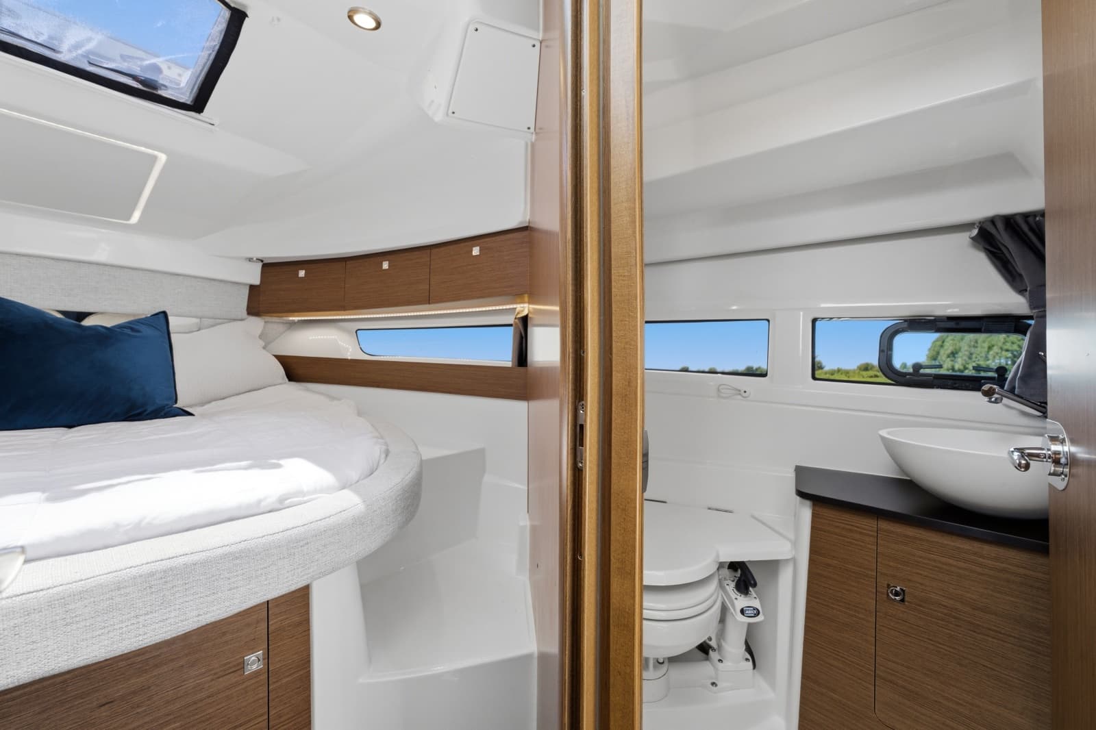 2021 Jeanneau NC 895 - Photo 21