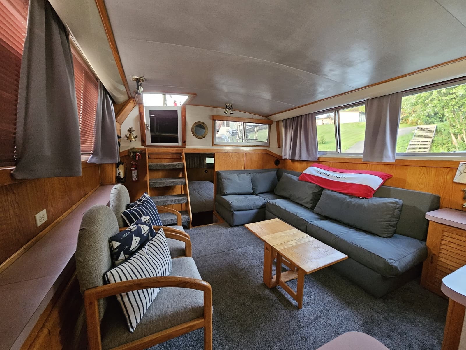 1988 Silverton 40 Aft Cabin - Photo 5