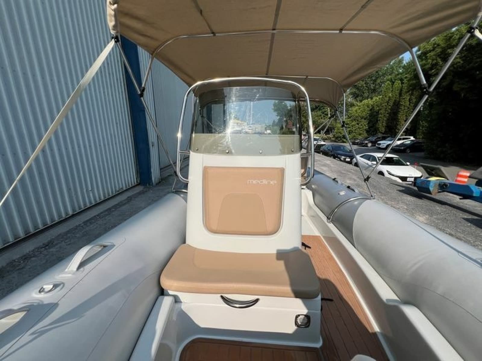 2018 Zodiac Medline 580 - Photo 19