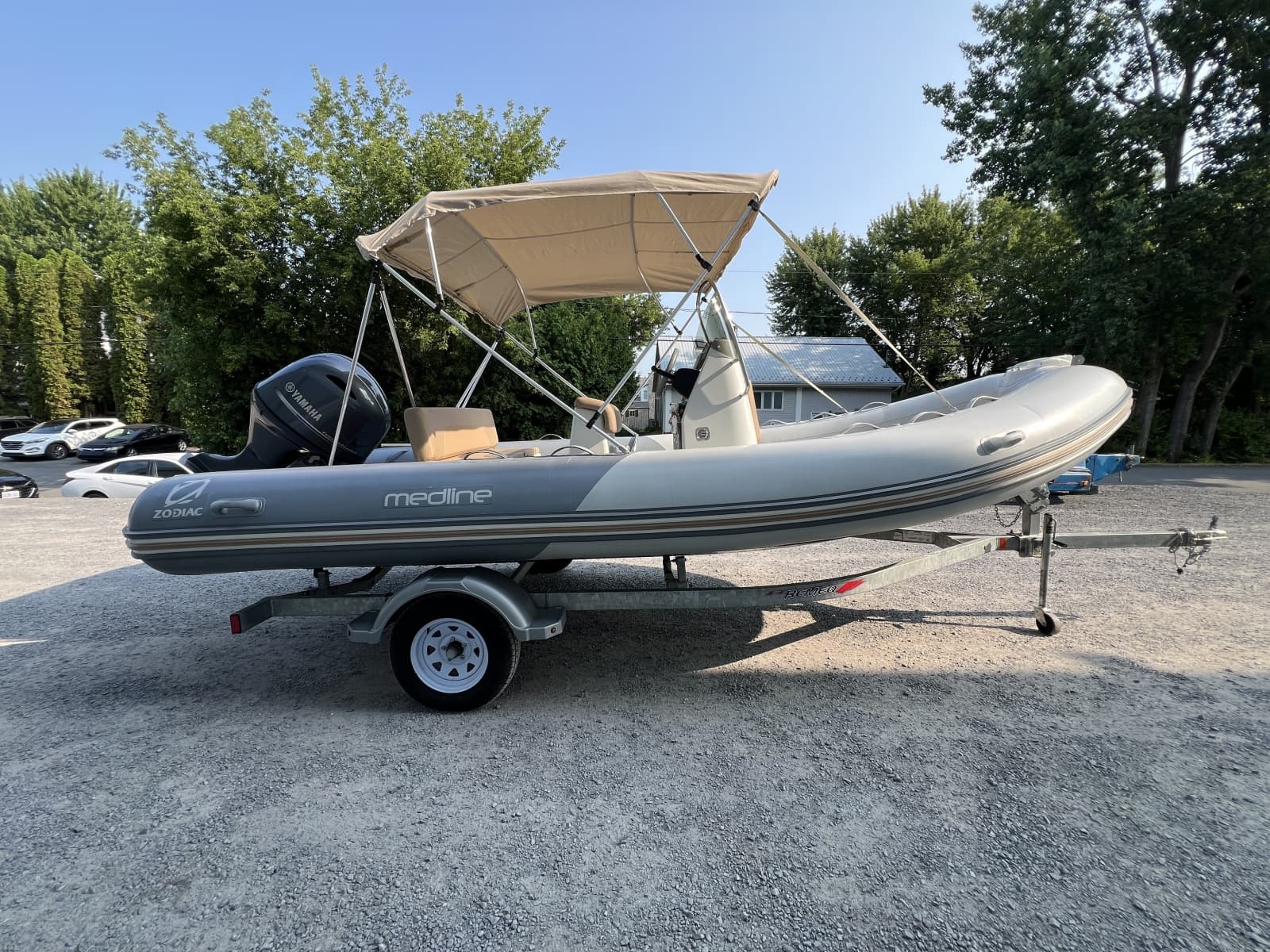 2018 Zodiac Medline 580 - Photo 9