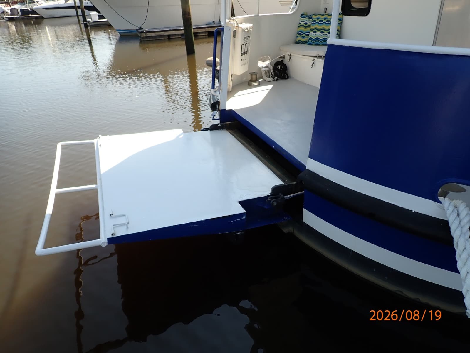 1992 Florida Bay Coaster Pilothouse - Photo 51