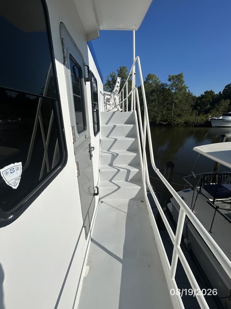 1992 Florida Bay Coaster Pilothouse - Photo 23