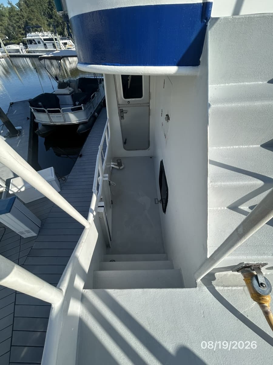 1992 Florida Bay Coaster Pilothouse - Photo 21