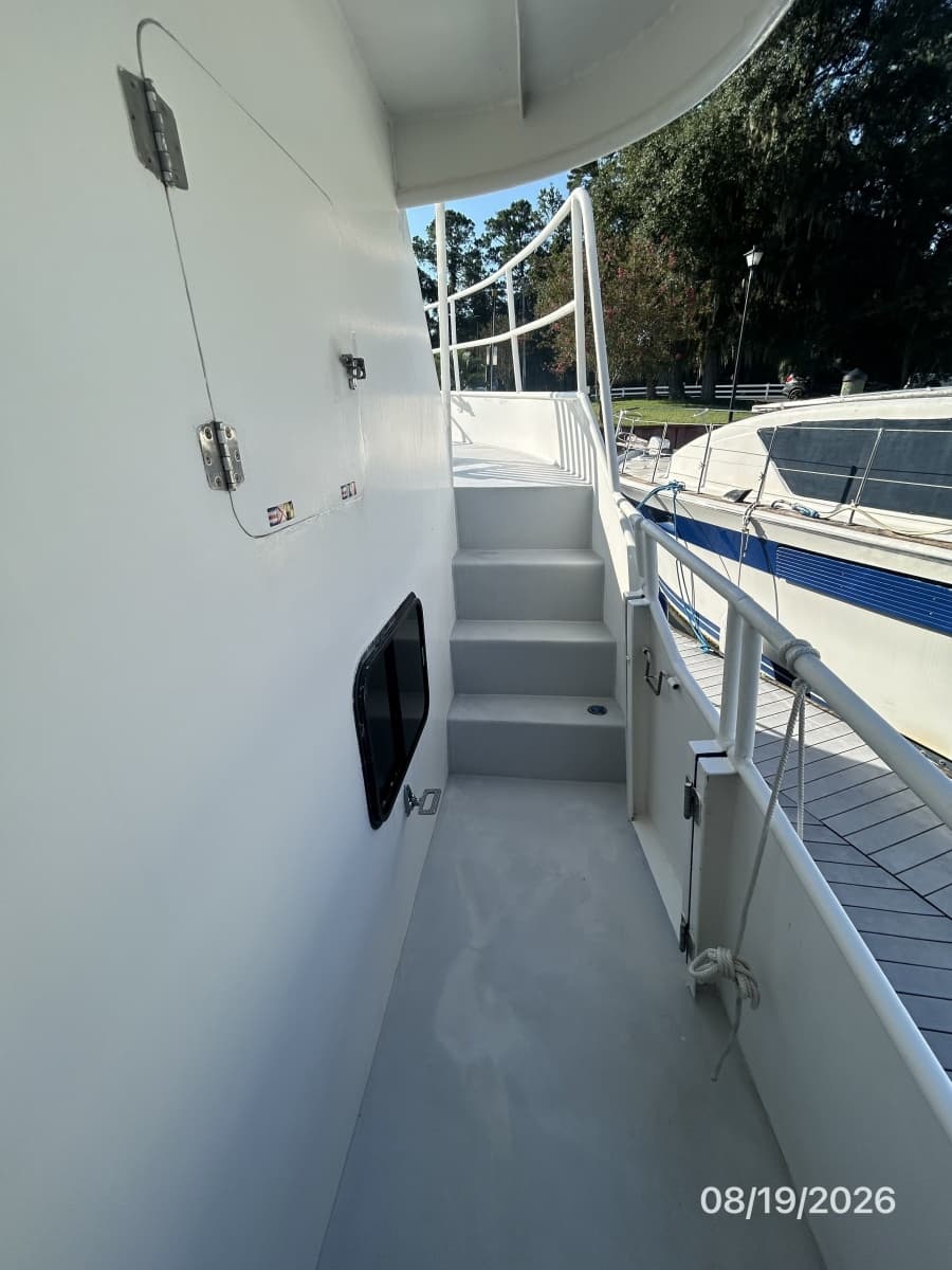 1992 Florida Bay Coaster Pilothouse - Photo 22