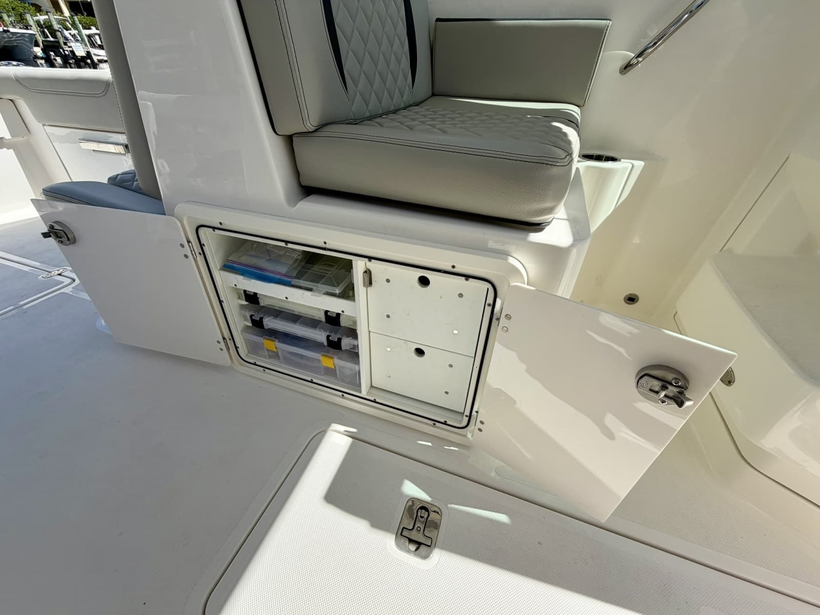 2022 Pursuit DC 266 Dual Console - Photo 30