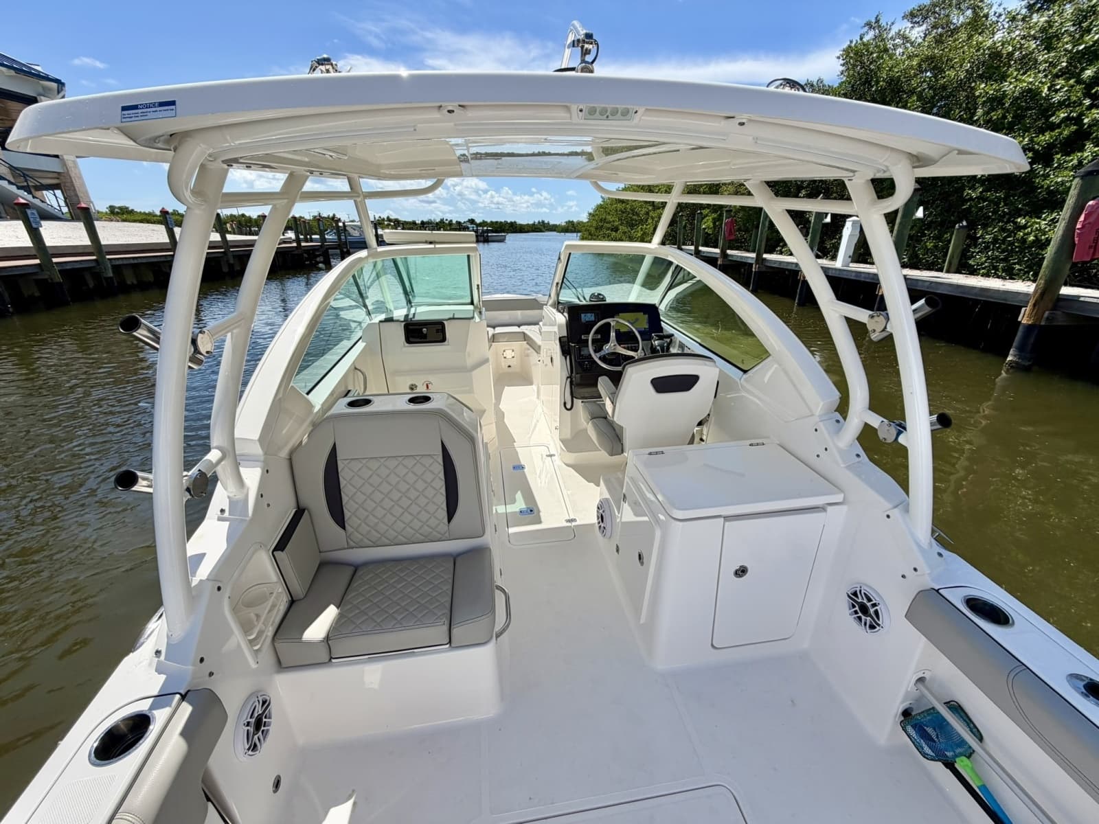 2022 Pursuit DC 266 Dual Console - Photo 20