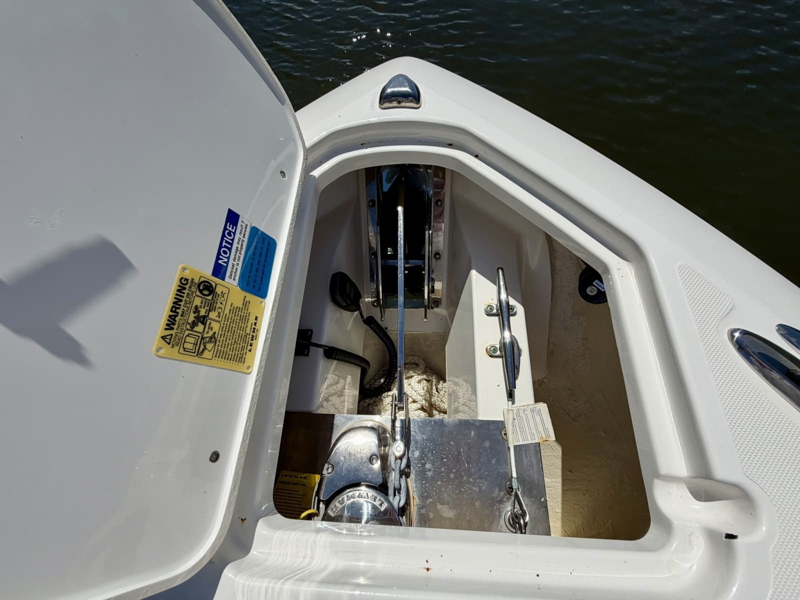 2022 Pursuit DC 266 Dual Console - Photo 40