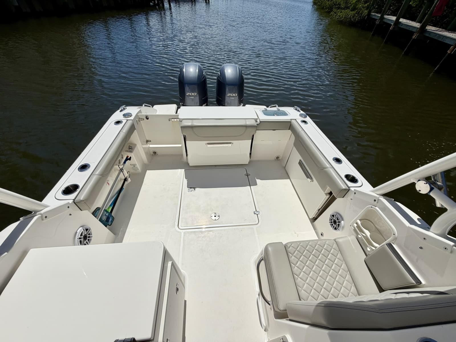 2022 Pursuit DC 266 Dual Console - Photo 10