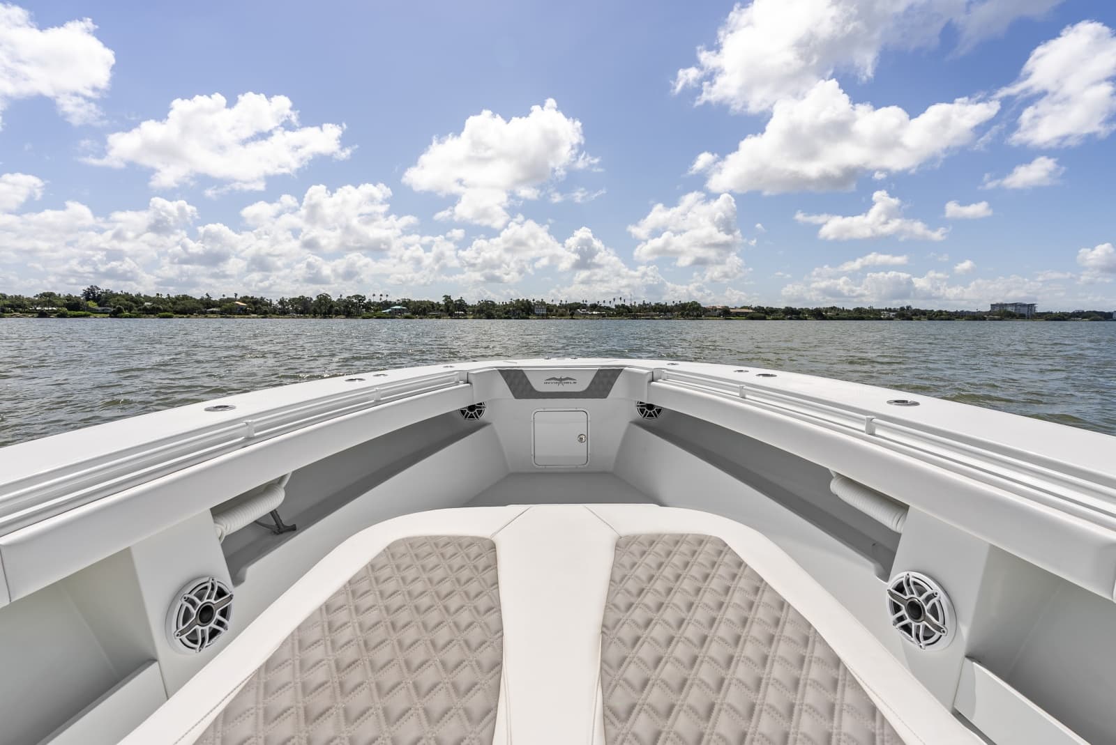2026 Invincible 43 Open Fisherman - Photo 12