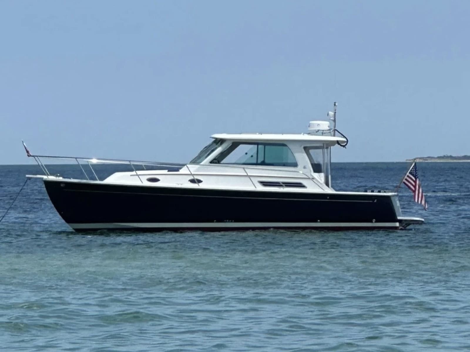 2010 Back Cove 33 - Photo 2